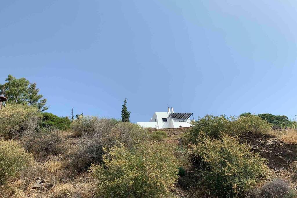 Beach House With A View Vromopousi Exterior foto